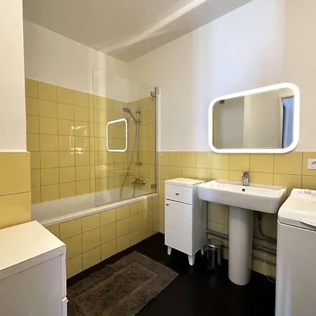 Hyetouze T2 Pour 4 Personnes Vue Et Port- Port Appartamento